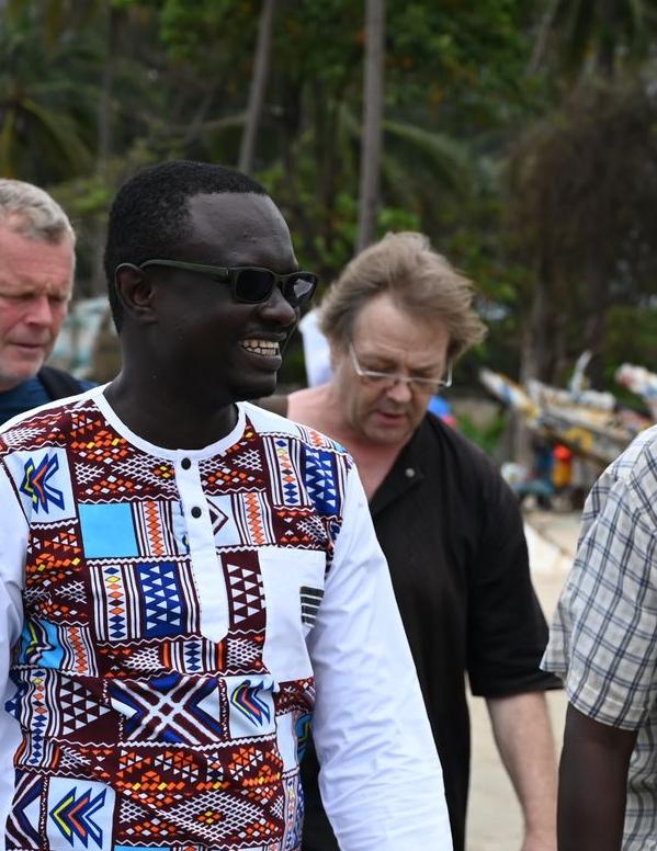 Économiste sénégalais de formation, Idrissa Ndiaye possède une vaste expérience dans la gestion portuaire et le commerce. Ancien directeur général de port et directeur adjoint à la Chambre de Commerce du Sénégal, il a également vécu et travaillé plusieurs années en Suède. Titulaire d’un Master 2 en économie et administration, ainsi qu’en économie du développement, il supervise aujourd’hui la gestion financière et administrative d’ABC S.A.R.L.
